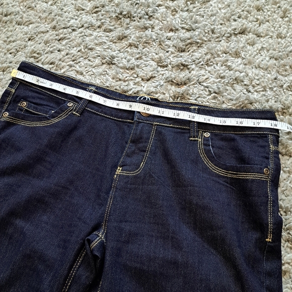 Bluenotes | Dark blue (almost black) slim straight woman's Jean - Picture 9 of 9